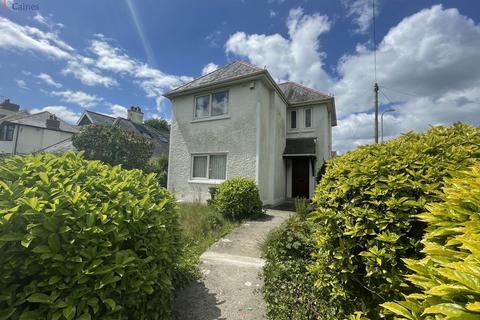 3 bedroom detached house for sale, Beach Road, Porthcawl, Bridgend. CF36 5NH