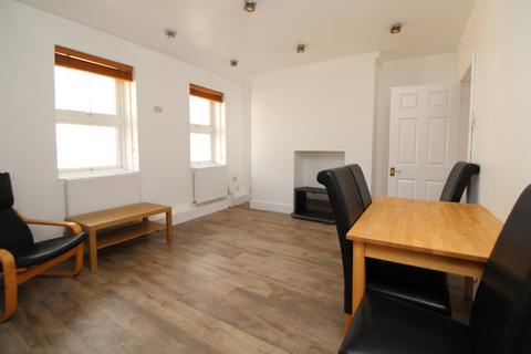 3 bedroom apartment to rent, West Ham, London, E15