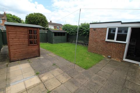 2 bedroom bungalow for sale, Worcester Close, Newport Pagnell