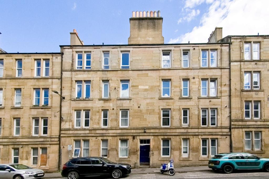 Yeaman Place, Fountainbridge... 1 bed flat for sale £155,000