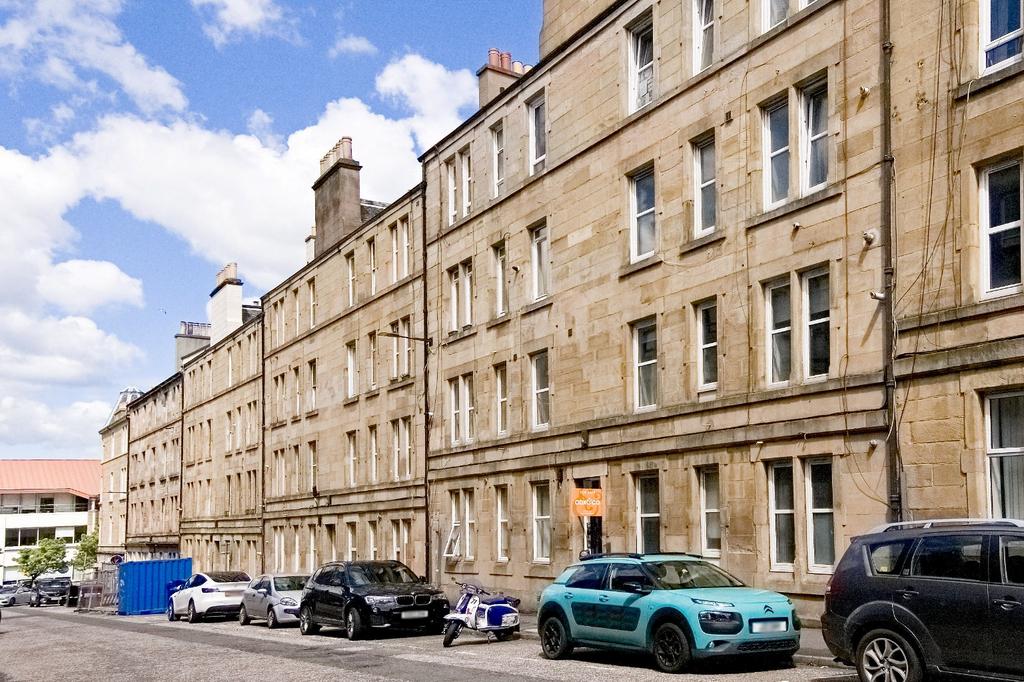 Yeaman Place, Fountainbridge... 1 bed flat for sale £155,000
