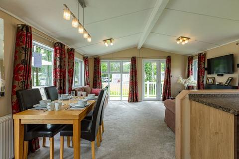 3 bedroom lodge for sale, Peebles, Scottish Borders