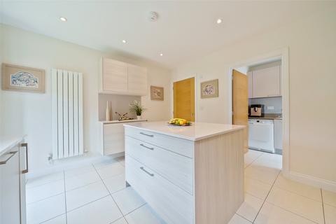 4 bedroom detached house for sale, Villiers Close, Berkshire RG41