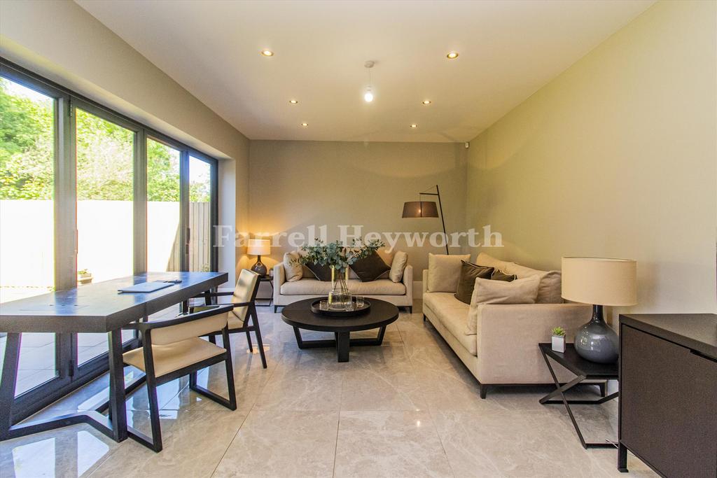Kitchen Family Room