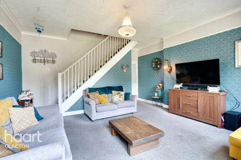 4 bedroom chalet for sale, Jaywick Lane, Clacton-On-Sea