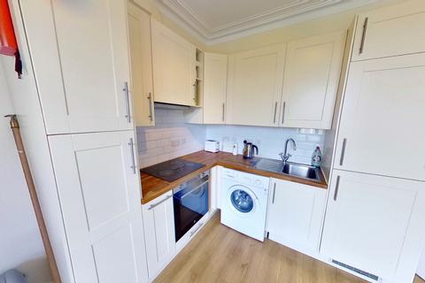 2 bedroom flat to rent, Orchard Street, City Centre, Aberdeen, AB24