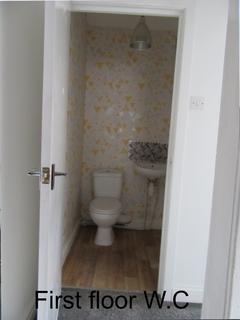 3 bedroom end of terrace house to rent, Chiswell Street, Liverpool L7