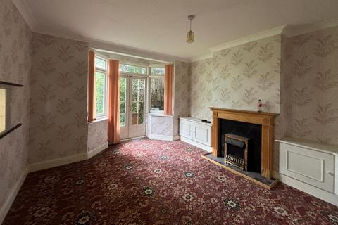 209 Tolworth Rise North, Surbiton, KT5 9ET