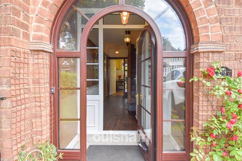 4 bedroom detached house for sale, Chesterwood Road, Kings Heath, Birmingham, West Midlands, B13