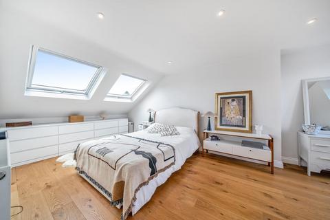 3 bedroom flat for sale, Fontenoy Road, Balham