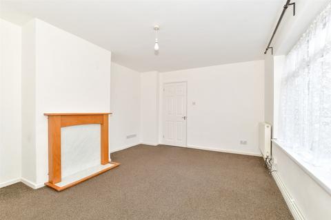 2 bedroom ground floor maisonette for sale, Titmus Drive, Tilgate, Crawley, West Sussex