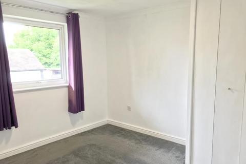 1 bedroom apartment to rent, New Court, Addlestone KT15