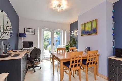 3 bedroom terraced house for sale, South Farm Road, Worthing, West Sussex
