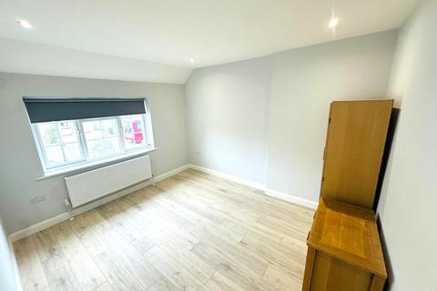 undefined, Feltham TW13