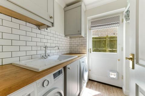 8 Goodwin Close, Edenbridge, TN8 5PZ
