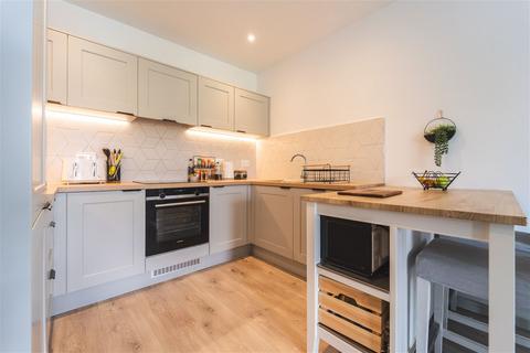 1 bedroom apartment for sale, Park Road, Poole BH15