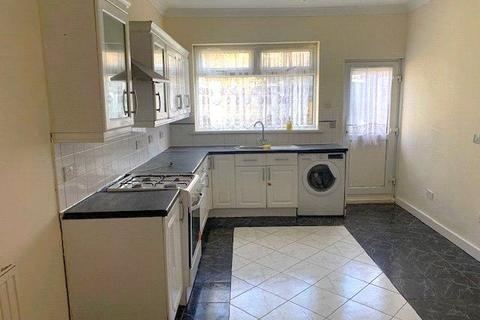 24 Clarissa Road, Romford, RM6 4ND