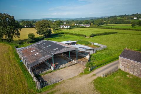 4 bedroom detached house for sale, Llangadog, Llangadog, Carmarthenshire.