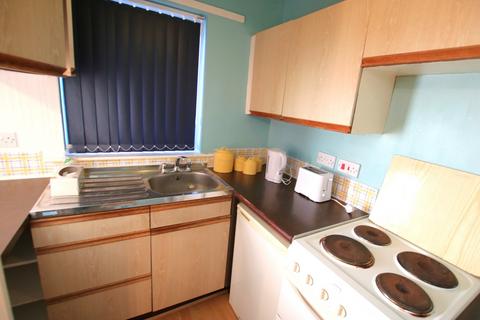 Studio to rent, Stonehill Drive, Sunnybower, Blackburn