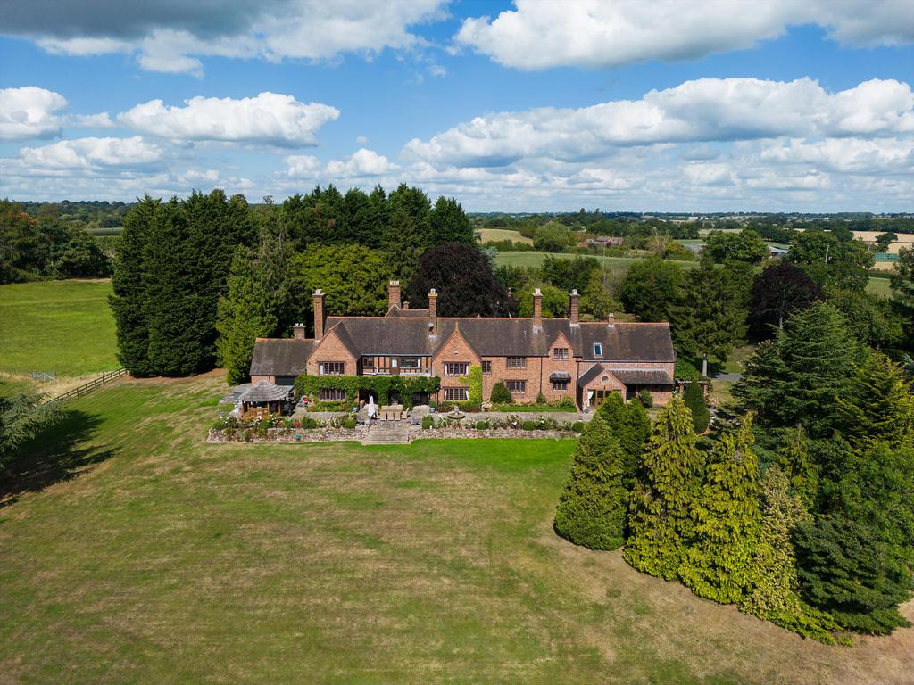 Grimshaw Hill, Ullenhall... 6 bed village house for sale £4,000,000