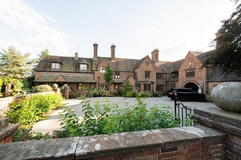 6 bedroom village house for sale, Grimshaw Hill, Ullenhall, Henley-in-Arden, Warwickshire, B95