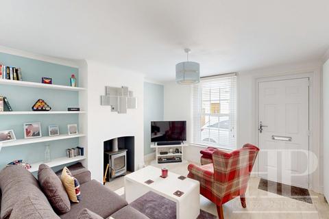 19 Alpha Road, Crawley, RH11 7BH