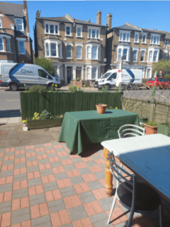 Property to rent, Newlandspark, Sydenham SE26