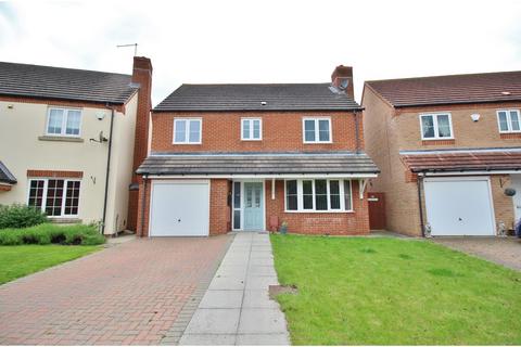 4 bedroom detached house for sale, Morris Close, Peterborough PE7