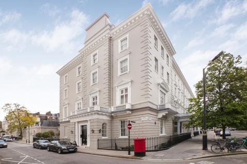 4 bedroom apartment for sale, Chesham Place, London, SW1X