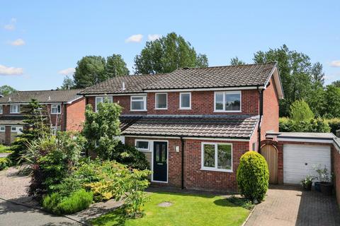 3 bedroom link detached house for sale, Swanage Close, Warrington, WA4