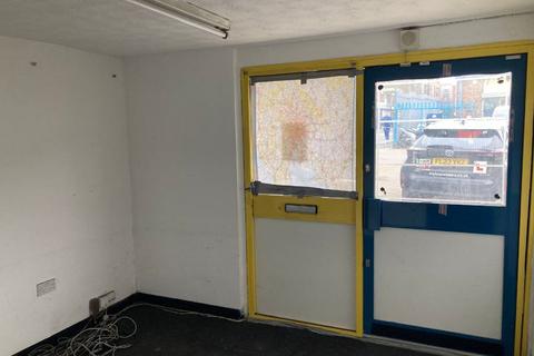 Industrial unit to rent, Walthamstow E17