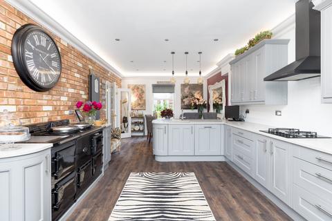 5 bedroom detached house for sale, Glebe View, Walkern, Stevenage, Hertfordshire, SG2