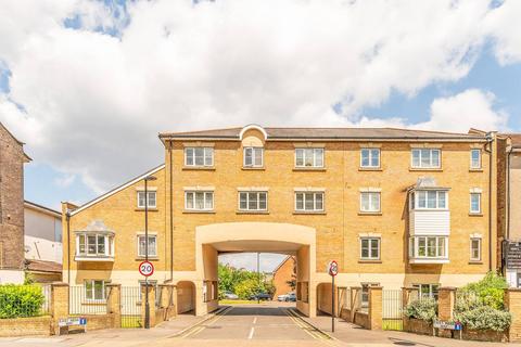 2 East India Way, Croydon, CR0 6RZ