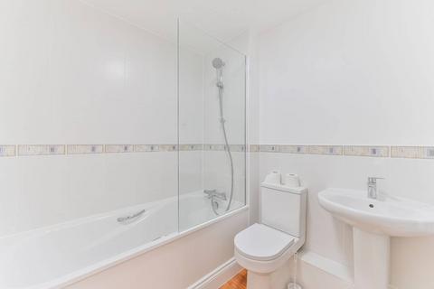 2 East India Way, Croydon, CR0 6RZ