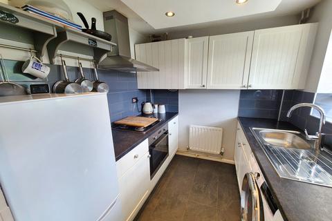 2 bedroom end of terrace house for sale, Redwood Gardens, Totton SO40