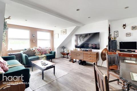 1 bedroom flat for sale, Anerley Road, Westcliff-On-Sea