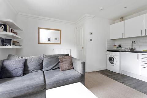 2 bedroom apartment for sale, Adelaide Road, London, NW3