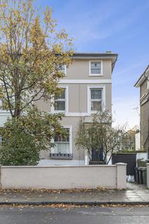 2 bedroom apartment for sale, Adelaide Road, London, NW3