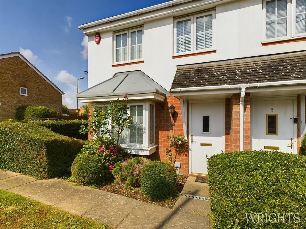 Campion Road, Hatfield AL10 3 bed semidetached house £435,000