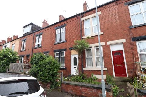 4 bedroom terraced house to rent, Clovelly Place, Leeds, West Yorkshire, LS11