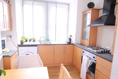 2 bedroom flat to rent, London NW1
