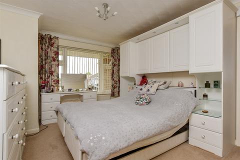 3 bedroom detached bungalow for sale, Silverbirch Avenue, Culverstone, Meopham, Kent