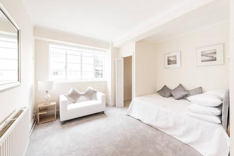 Studio to rent, Sloane Avenue, Chelsea, London, SW3