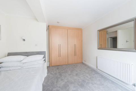 Studio to rent, Sloane Avenue, Chelsea, London, SW3