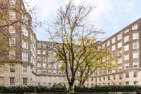 3 bedroom flat for sale, Circus Road, St John's Wood, London, NW8