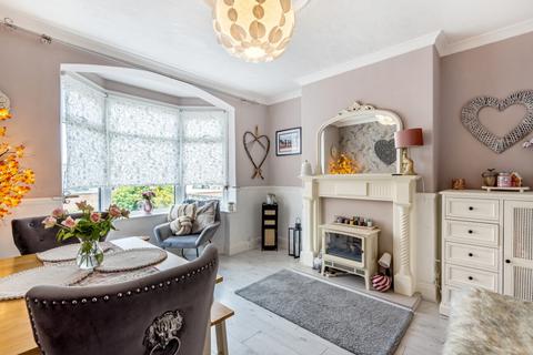 2 Ashtree Avenue, Grimsby, DN34 4RB