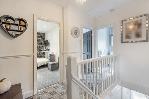 2 Ashtree Avenue, Grimsby, DN34 4RB