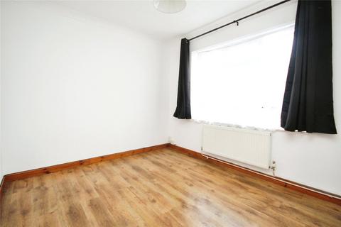 2 bedroom terraced house to rent, Standfield Road, Dagenham, RM10