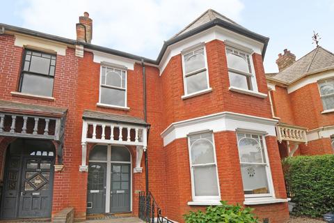 151a Stapleton Hall Road, London, N4 4RB