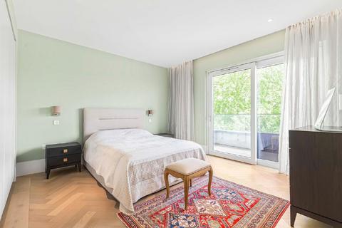 3 bedroom flat for sale, Kersfield Road, London